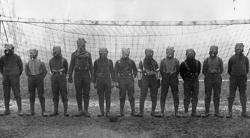 British soldiers in the trenches